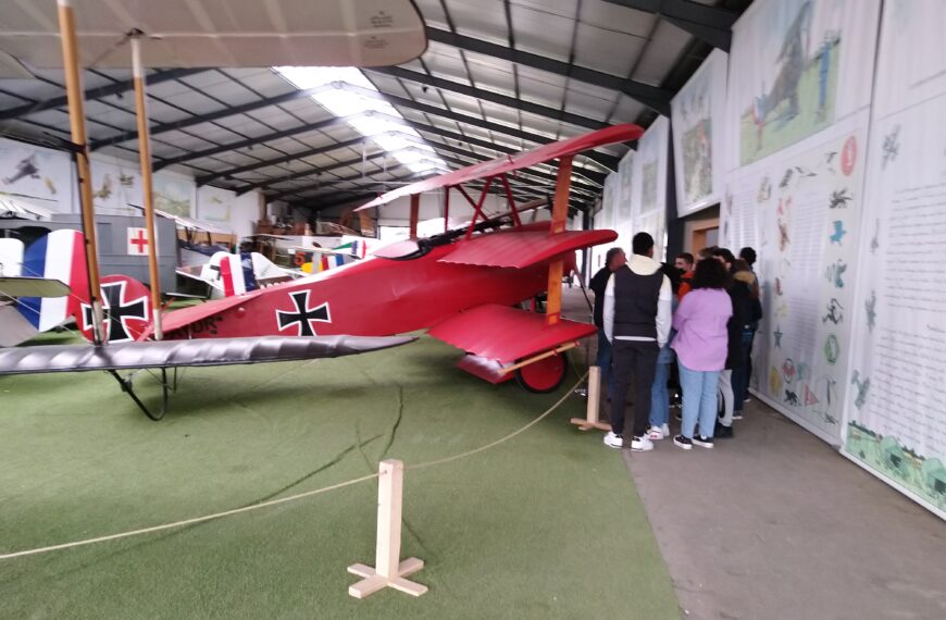 Le club BIA visite le musée volant de la Ferté Alais
