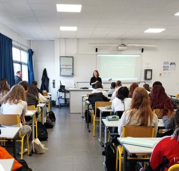 Une chercheuse du CNRS au lycée