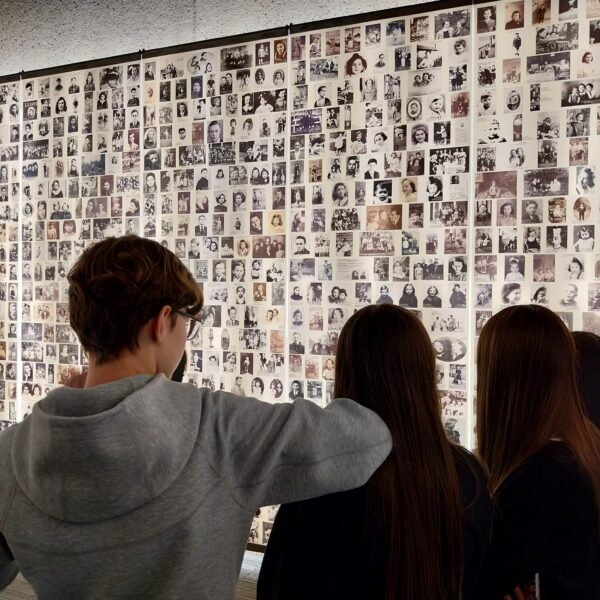 Le lycée Becquerel sur les traces de la Shoah