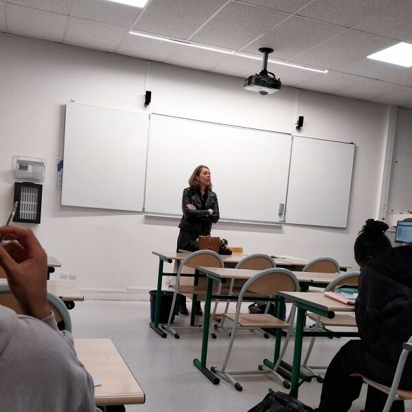 Une intervention sur les discriminations pour les élèves de l’option droit